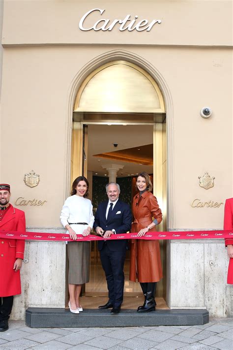 Cartier feiert die Wiedereröffnung der Boutique in München.